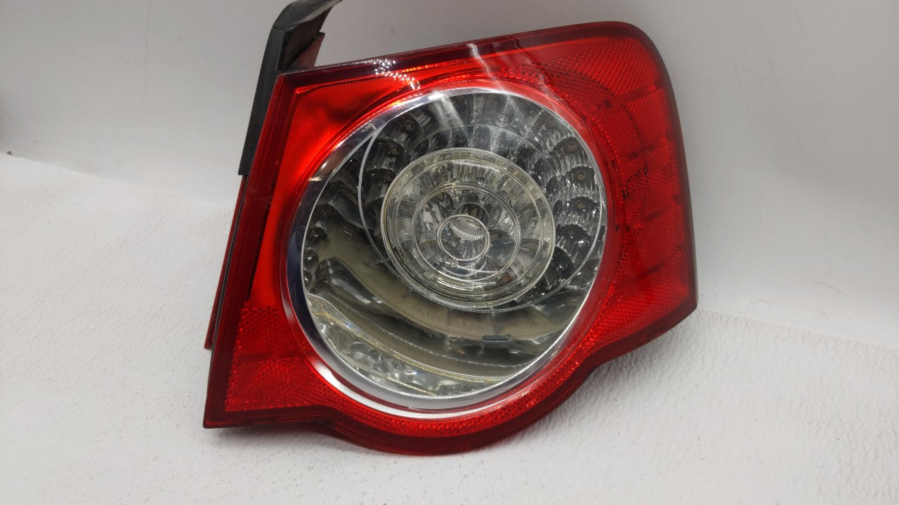 2010 Volkswagen Passat Tail Light Assembly Passenger Right OEM P/N:3C5.945.096J Fits 2008 2009 OEM Used Auto Parts - Oemusedautoparts1.com