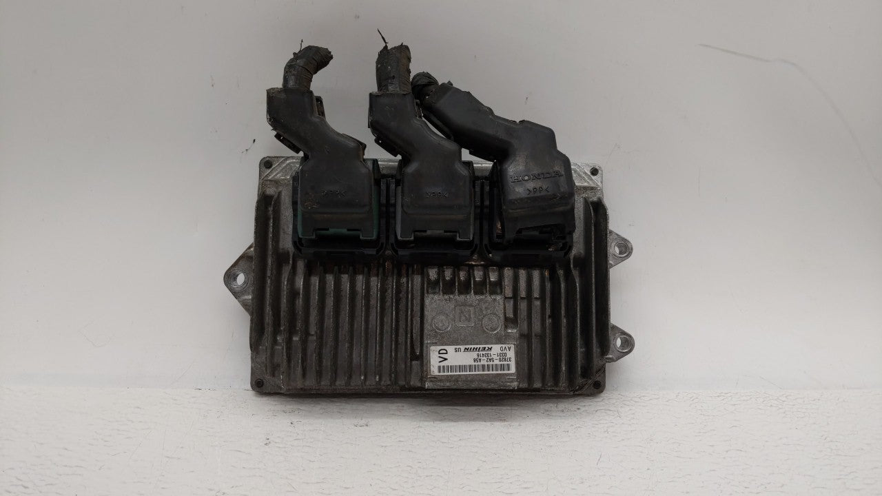 2013 Honda Accord PCM Engine Computer ECU ECM PCU OEM P/N:37820-5A2-A91 37820-5A2-A58 Fits OEM Used Auto Parts - Oemusedautoparts1.com