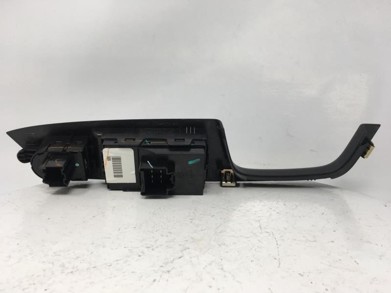 2012 Chevrolet Equinox Master Power Window Switch Replacement Driver Side Left P/N:25946838 DRVIER LEFT Fits OEM Used Auto Parts - Oemusedautoparts1.com