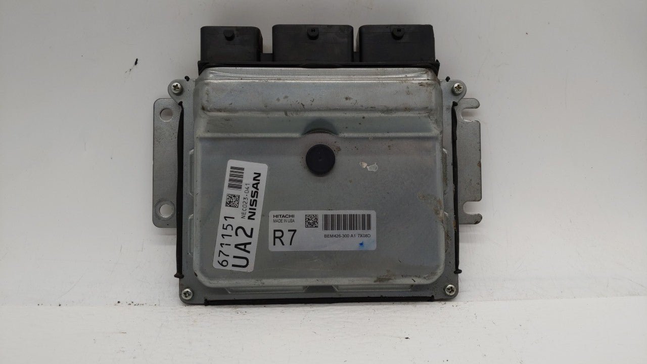 2015-2017 Nissan Altima PCM Engine Computer ECU ECM PCU OEM P/N:BEM426-300 A1 AT BEM426-300 Fits 2015 2016 2017 OEM Used Auto Parts - Oemusedautoparts1.com