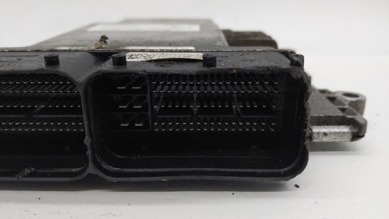 2015-2017 Hyundai Sonata PCM Engine Computer ECU ECM PCU OEM P/N:39101-2GGK0 39101-2GGL4 Fits 2015 2016 2017 OEM Used Auto Parts - Oemusedautoparts1.com