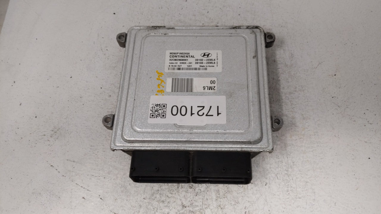 2014-2016 Hyundai Elantra PCM Engine Computer ECU ECM PCU OEM P/N:39133-2EGE0 39102-2EML6 Fits 2014 2015 2016 OEM Used Auto Parts - Oemusedautoparts1.com