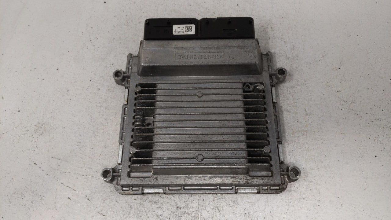 2014-2016 Hyundai Elantra PCM Engine Computer ECU ECM PCU OEM P/N:39133-2EGE0 39102-2EML6 Fits 2014 2015 2016 OEM Used Auto Parts - Oemusedautoparts1.com