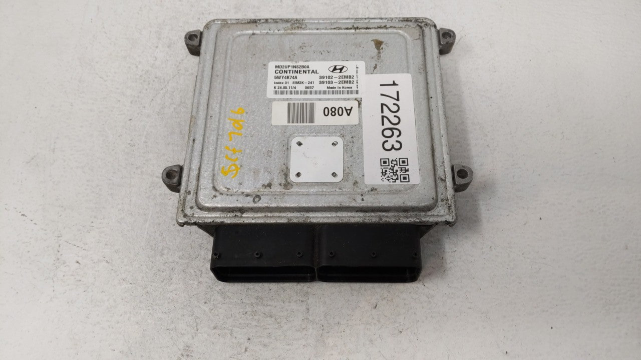 2011-2013 Hyundai Elantra PCM Engine Computer ECU ECM PCU OEM P/N:39102-2EMP2 39102-2EMP3 Fits 2011 2012 2013 OEM Used Auto Parts - Oemusedautoparts1.com