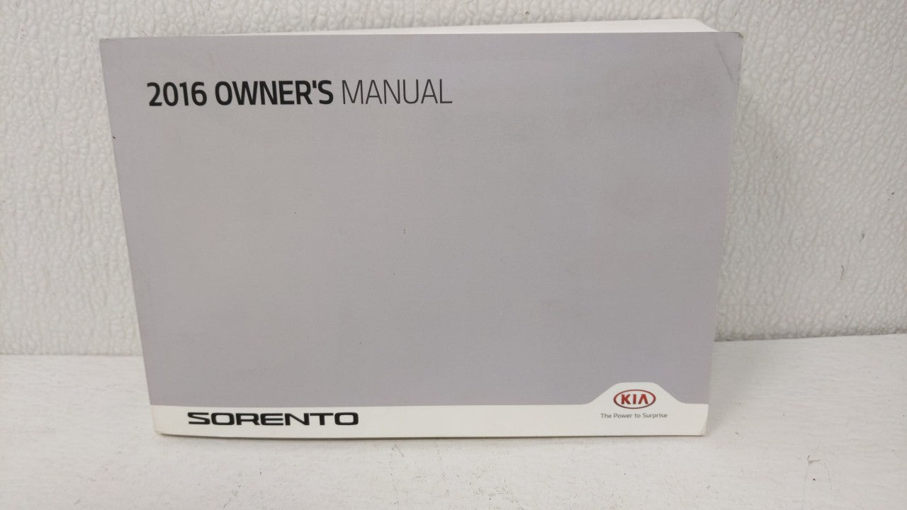 2016 Kia Sorento Owners Manual Book Guide OEM Used Auto Parts - Oemusedautoparts1.com