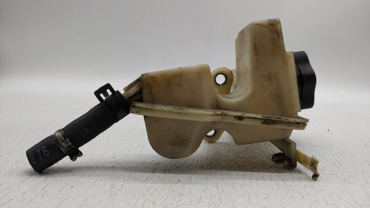 2012 Jaguar Xf Power Steering Reservoir - Oemusedautoparts1.com