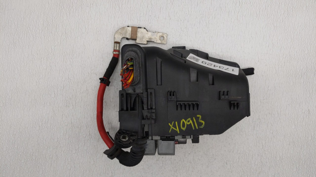 2014 Volvo S60 Fusebox Fuse Box Panel Relay Module P/N:6G9T-14A067-CA 6G9T-14A076-MB Fits 2011 2012 OEM Used Auto Parts - Oemusedautoparts1.com