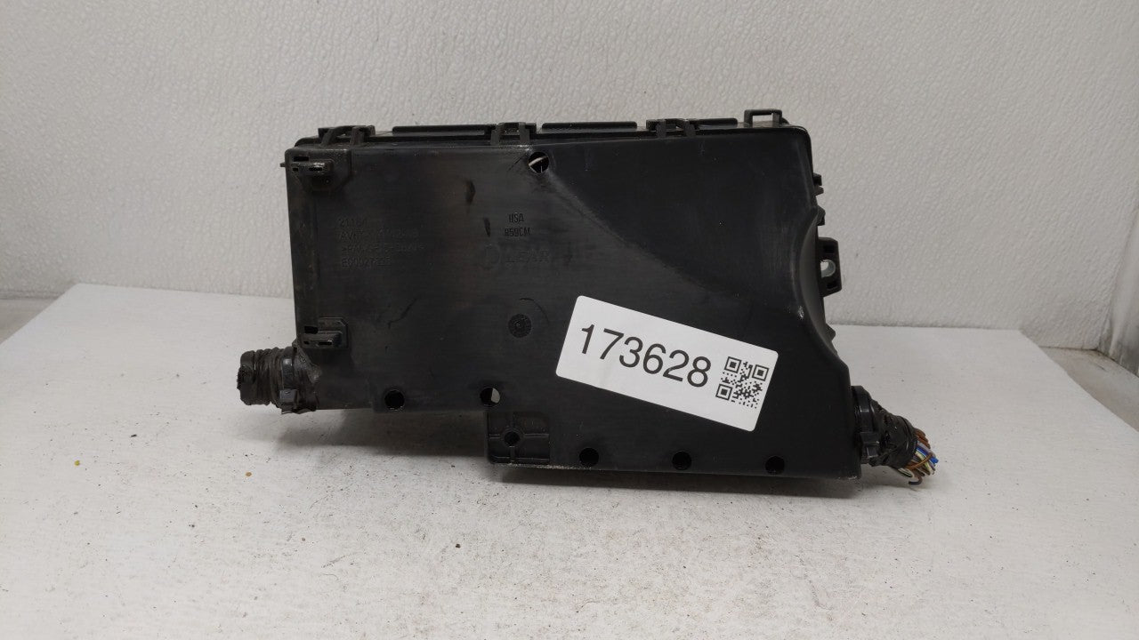 2015 Ford Focus Fusebox Fuse Box Panel Relay Module P/N:AV6T-14A142-AB Fits OEM Used Auto Parts - Oemusedautoparts1.com