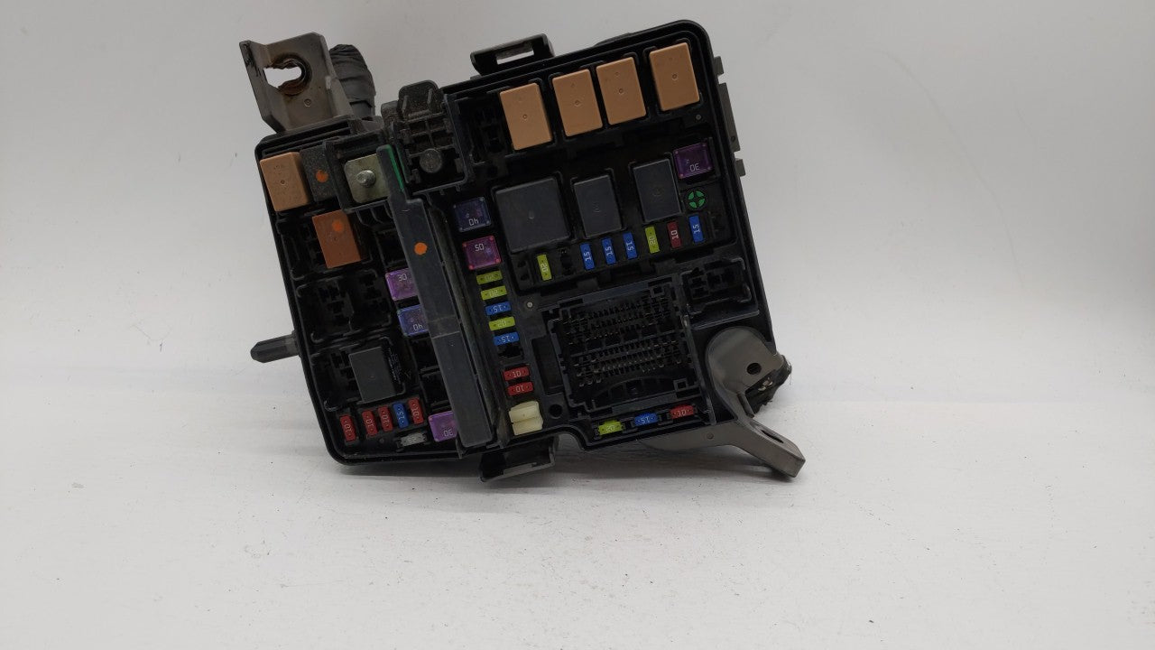 2011-2017 Honda Odyssey Fusebox Fuse Box Panel Relay Module P/N:3B0S90100 Fits 2011 2013 2014 2015 2016 2017 OEM Used Auto Parts - Oemusedautoparts1.com