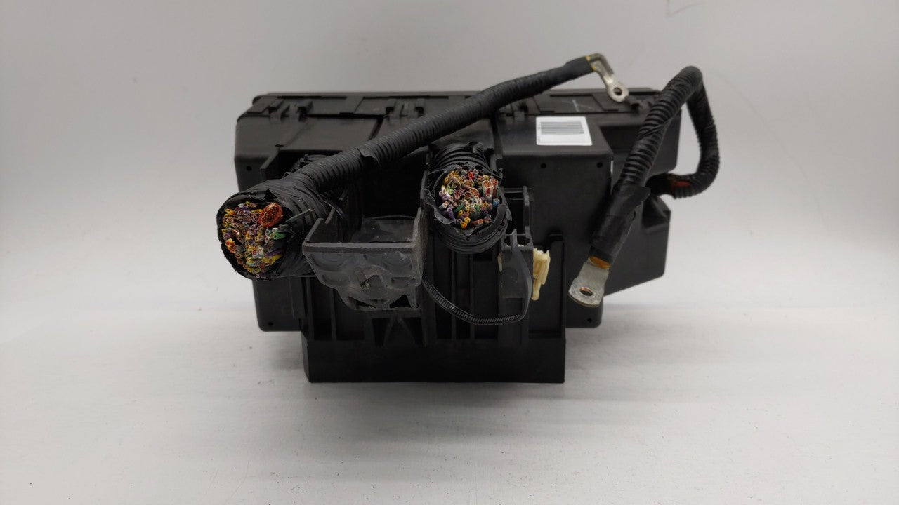 2012-2014 Ford Edge Fusebox Fuse Box Panel Relay Module P/N:CT4T-14290-JK Fits 2012 2013 2014 OEM Used Auto Parts - Oemusedautoparts1.com