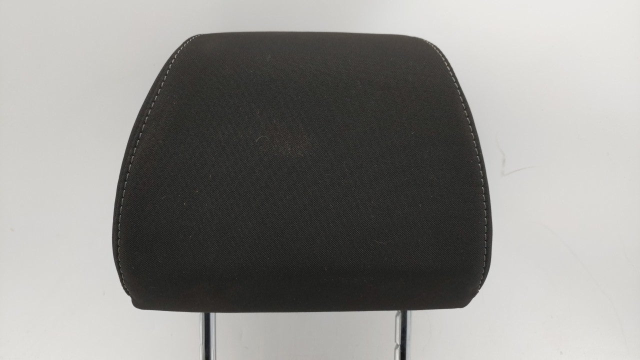 2015-2018 Ford Focus Headrest Head Rest Front Driver Passenger Seat Fits 2015 2016 2017 2018 OEM Used Auto Parts - Oemusedautoparts1.com