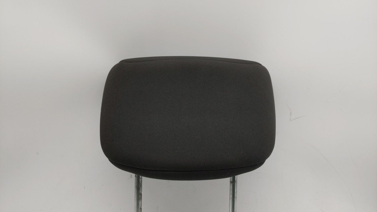 2004-2008 Mitsubishi Endeavor Headrest Head Rest Front Driver Passenger Seat Fits 2004 2005 2006 2007 2008 OEM Used Auto Parts - Oemusedautoparts1.com
