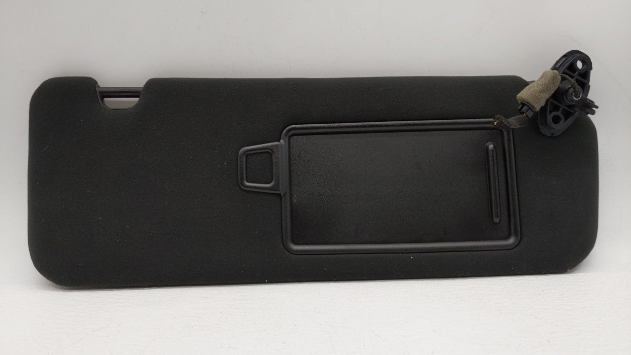 2016-2019 Kia Sorento Passenger Sun Visor Mirror Right Sunvisor Black 175450 - Oemusedautoparts1.com