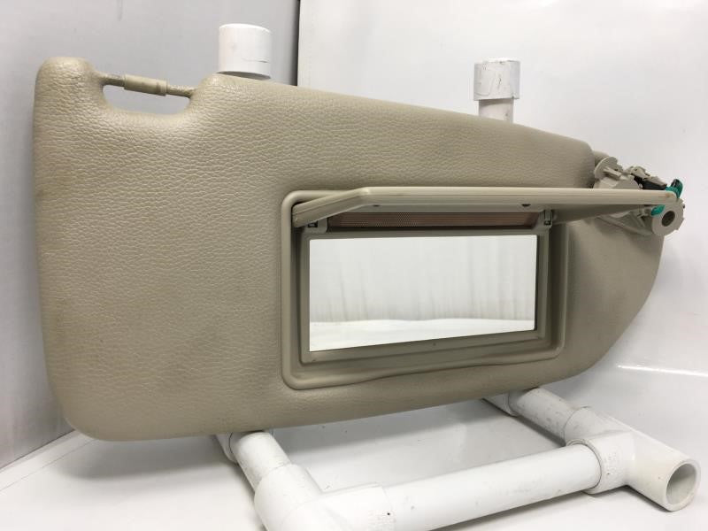 2002 Volvo Xc70 Sun Visor Shade Replacement Passenger Right Mirror Fits OEM Used Auto Parts - Oemusedautoparts1.com