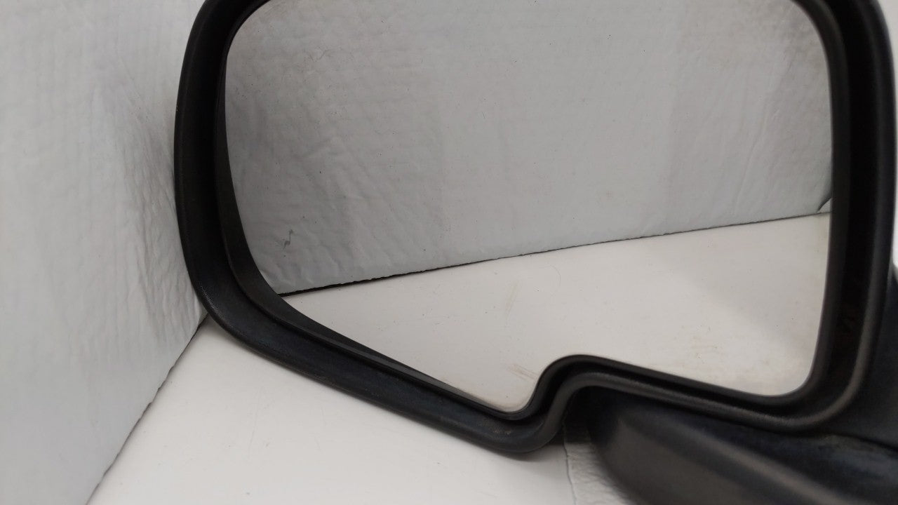 2003-2007 Gmc Sierra 1500 Side Mirror Replacement Driver Left View Door Mirror Fits 2003 2004 2005 2006 2007 OEM Used Auto Parts - Oemusedautoparts1.com