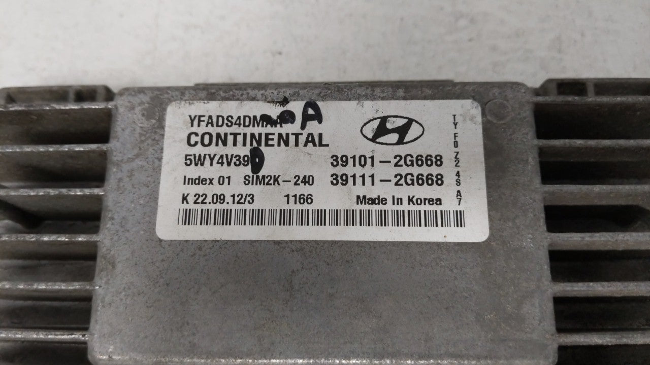 2011-2014 Hyundai Sonata PCM Engine Computer ECU ECM PCU OEM P/N:39101-2G667 39101-2G669 Fits 2011 2012 2013 2014 OEM Used Auto Parts - Oemusedautoparts1.com