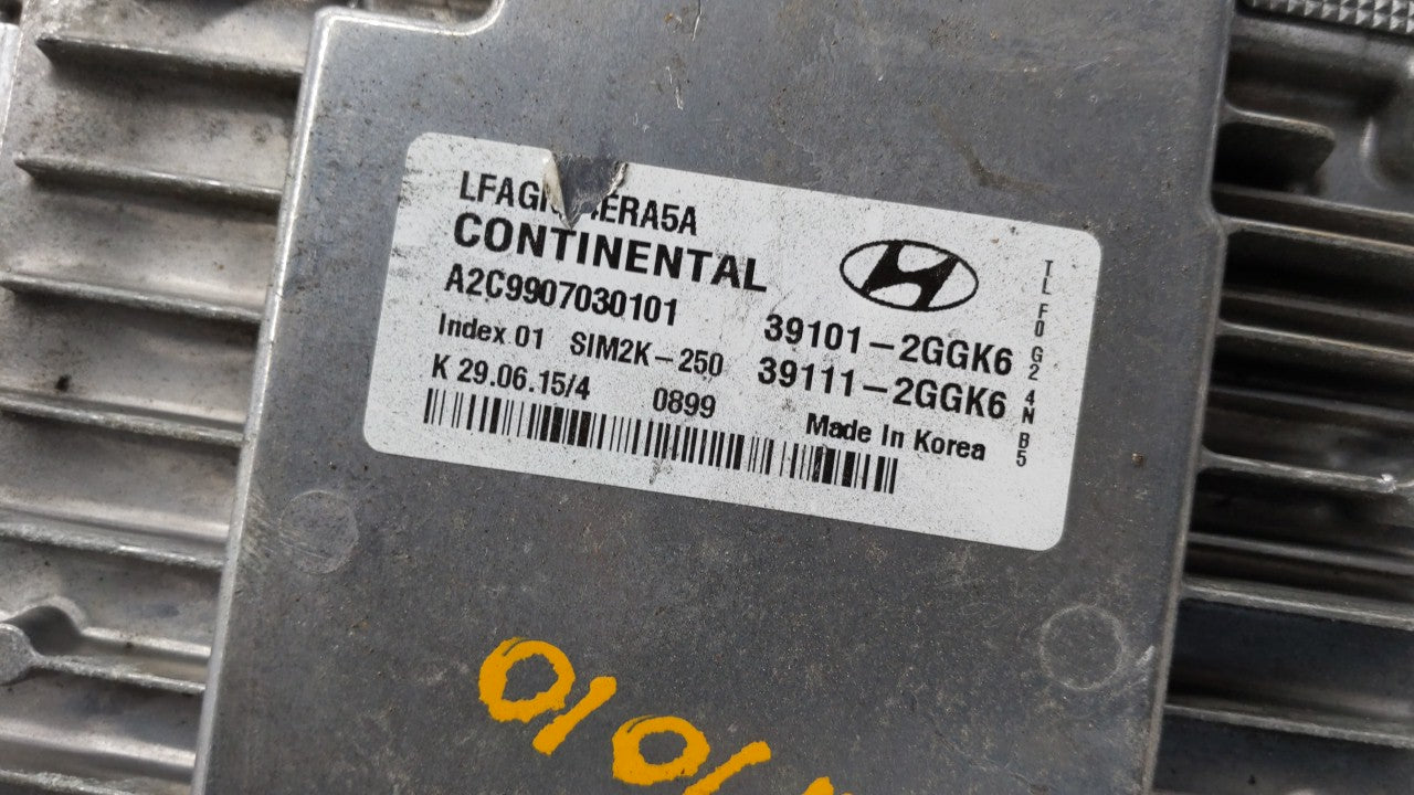 2015-2017 Hyundai Sonata PCM Engine Computer ECU ECM PCU OEM P/N:39101-2GGK5 39101-2GGK6 Fits 2015 2016 2017 OEM Used Auto Parts - Oemusedautoparts1.com