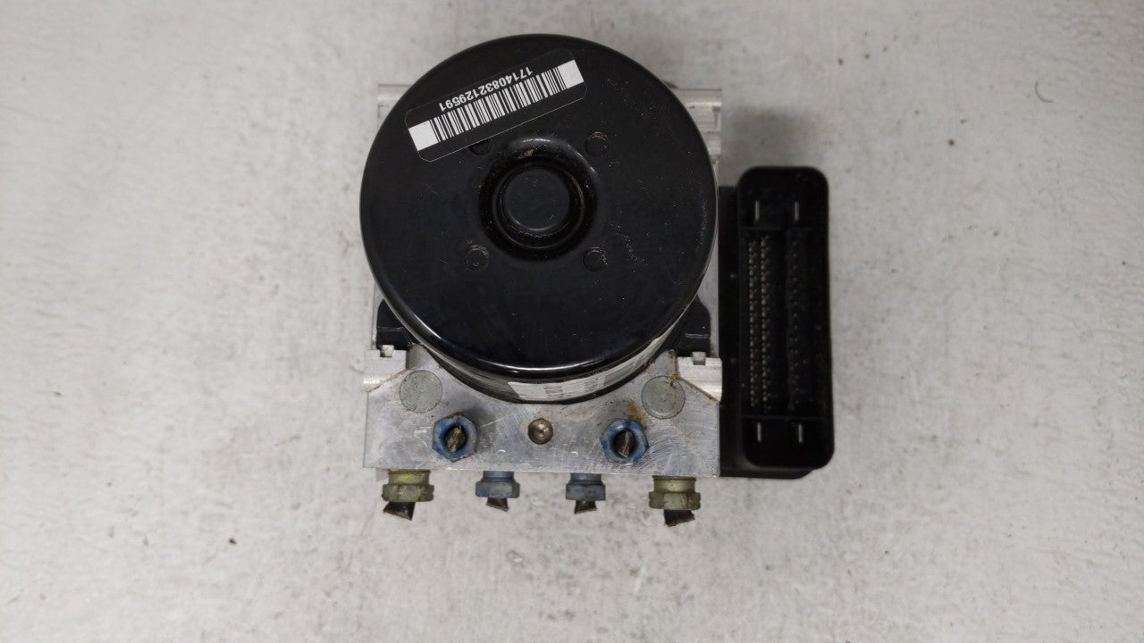 2010-2011 Mercedes-Benz Ml450 ABS Pump Control Module Replacement P/N:A 164 431 34 12 1644313412 Fits 2010 2011 OEM Used Auto Parts - Oemusedautoparts1.com