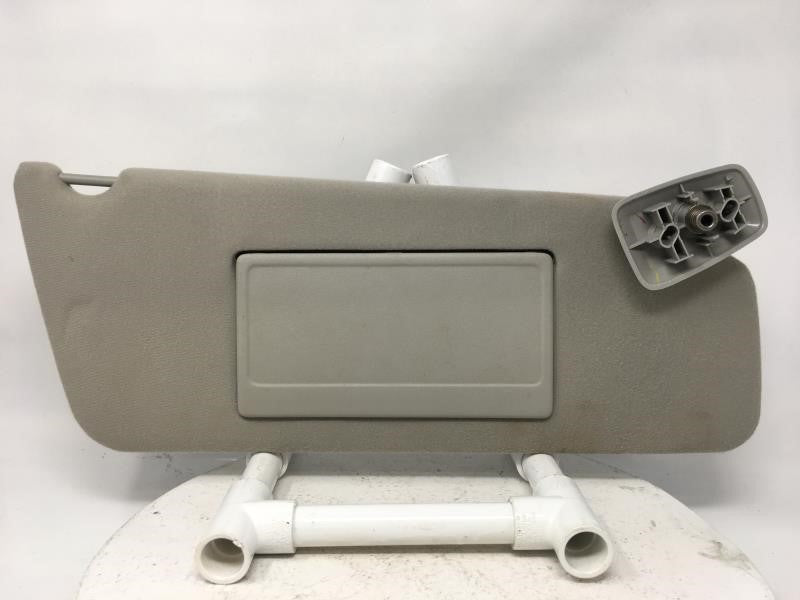 2003 Ford F-150 Sun Visor Shade Replacement Passenger Right Mirror Fits OEM Used Auto Parts - Oemusedautoparts1.com