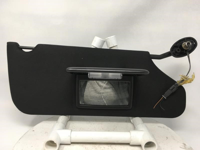 2013 Chrysler 200 Sun Visor Shade Replacement Passenger Right Mirror Fits OEM Used Auto Parts - Oemusedautoparts1.com