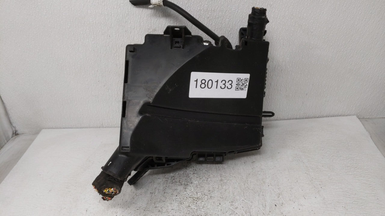 2011-2013 Kia Optima Fusebox Fuse Box Panel Relay Module P/N:91856-4R010 91950-2T120 Fits 2011 2012 2013 OEM Used Auto Parts - Oemusedautoparts1.com