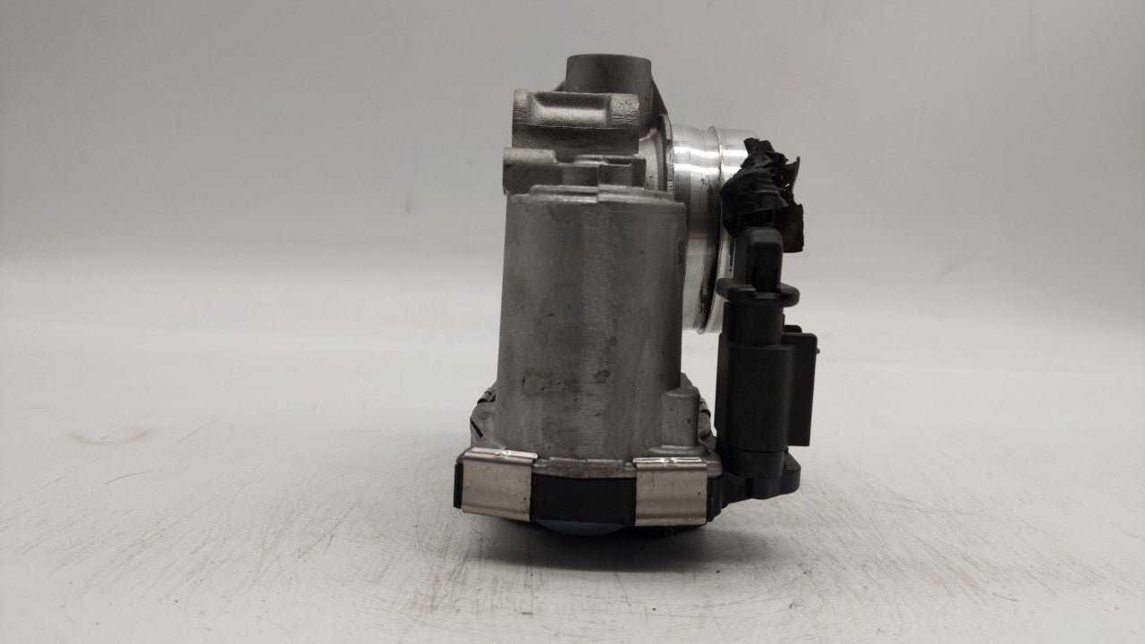 2016-2019 Chevrolet Malibu Throttle Body P/N:12659491BA 12671379AA Fits 2016 2017 2018 2019 OEM Used Auto Parts - Oemusedautoparts1.com