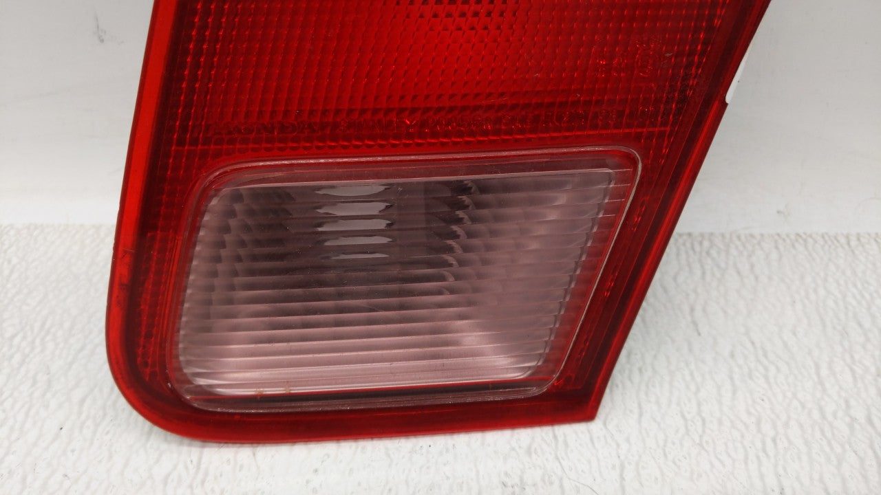 2001-2002 Honda Civic Tail Light Assembly Passenger Right OEM Fits 2001 2002 OEM Used Auto Parts - Oemusedautoparts1.com