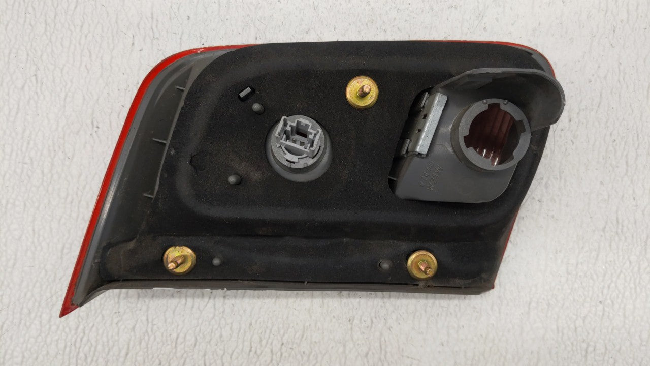 2001-2002 Honda Civic Tail Light Assembly Passenger Right OEM Fits 2001 2002 OEM Used Auto Parts - Oemusedautoparts1.com