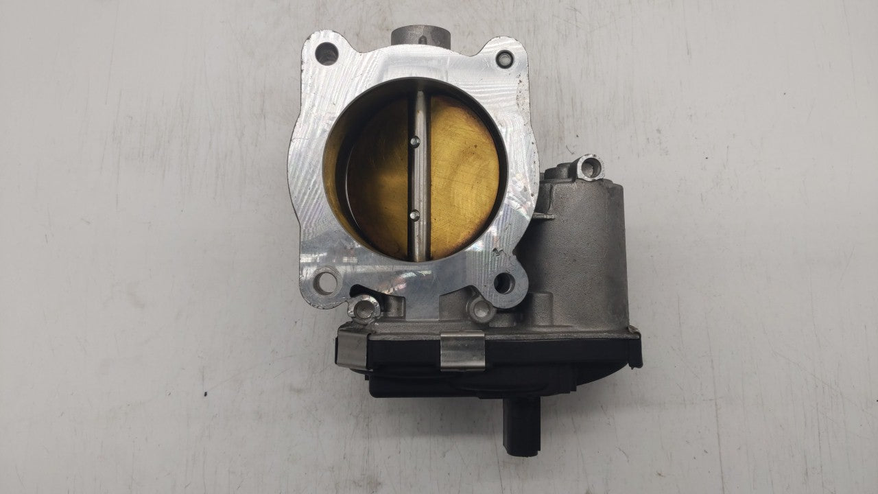 2016-2017 Chevrolet Equinox Throttle Body P/N:12632101CA 12669146AA Fits 2016 2017 OEM Used Auto Parts - Oemusedautoparts1.com