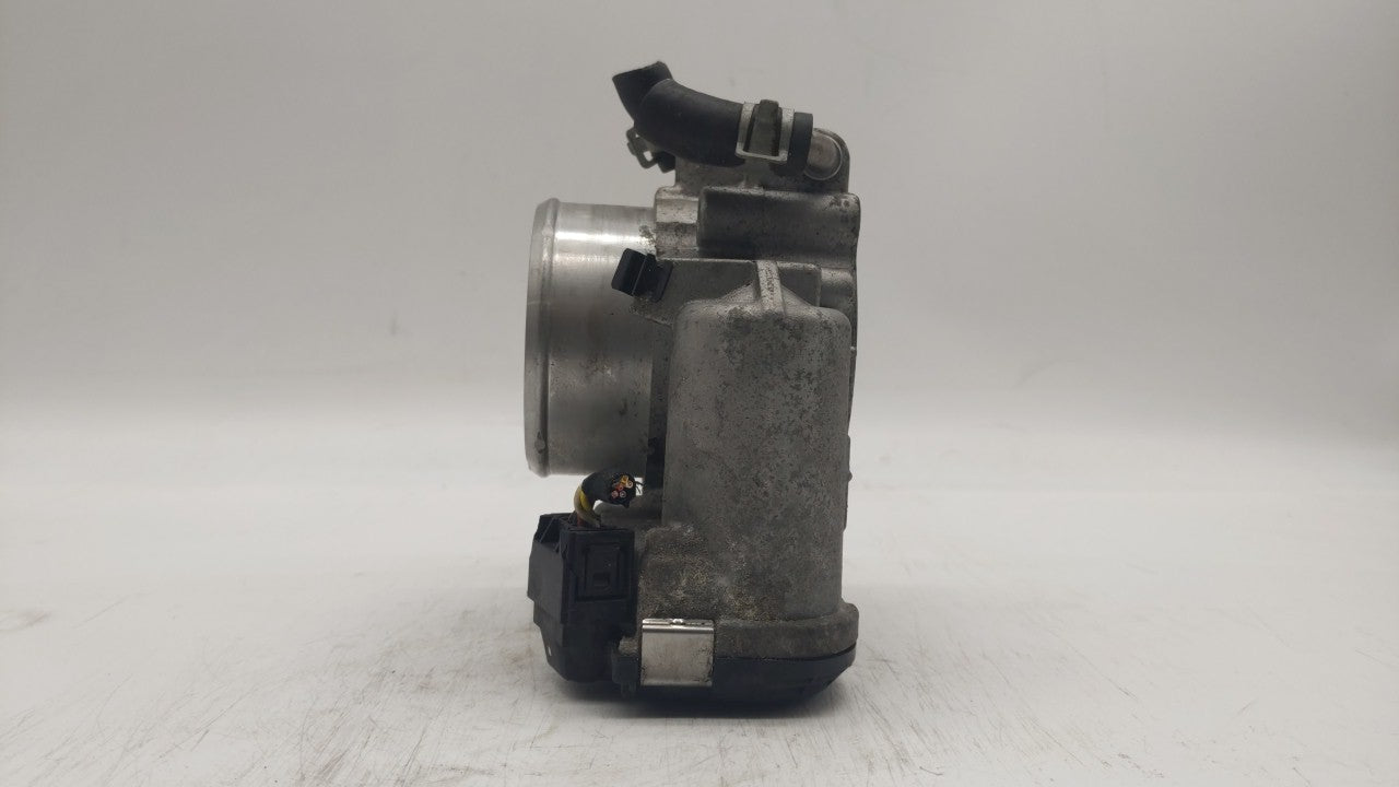 2015-2019 Hyundai Sonata Throttle Body P/N:0 280 750 618 35100-2G600 Fits 2015 2016 2017 2018 2019 OEM Used Auto Parts - Oemusedautoparts1.com