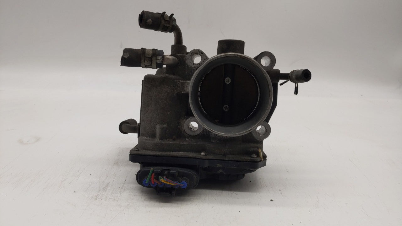 2004-2006 Toyota Camry Throttle Body P/N:22030-28060 22030-0H020 Fits 2004 2005 2006 2007 OEM Used Auto Parts - Oemusedautoparts1.com