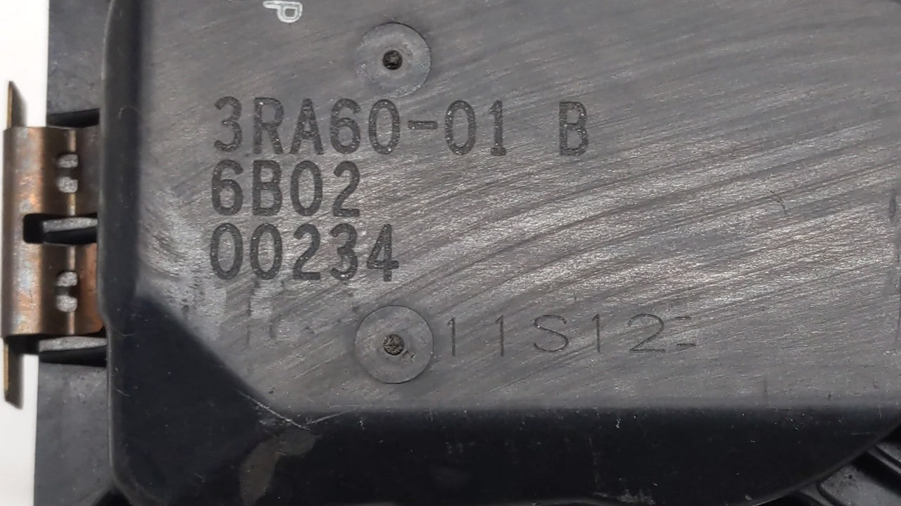 2013-2019 Nissan Sentra Throttle Body P/N:3RA60-01 3RA60-01 A Fits 2013 2014 2015 2016 2017 2018 2019 OEM Used Auto Parts - Oemusedautoparts1.com