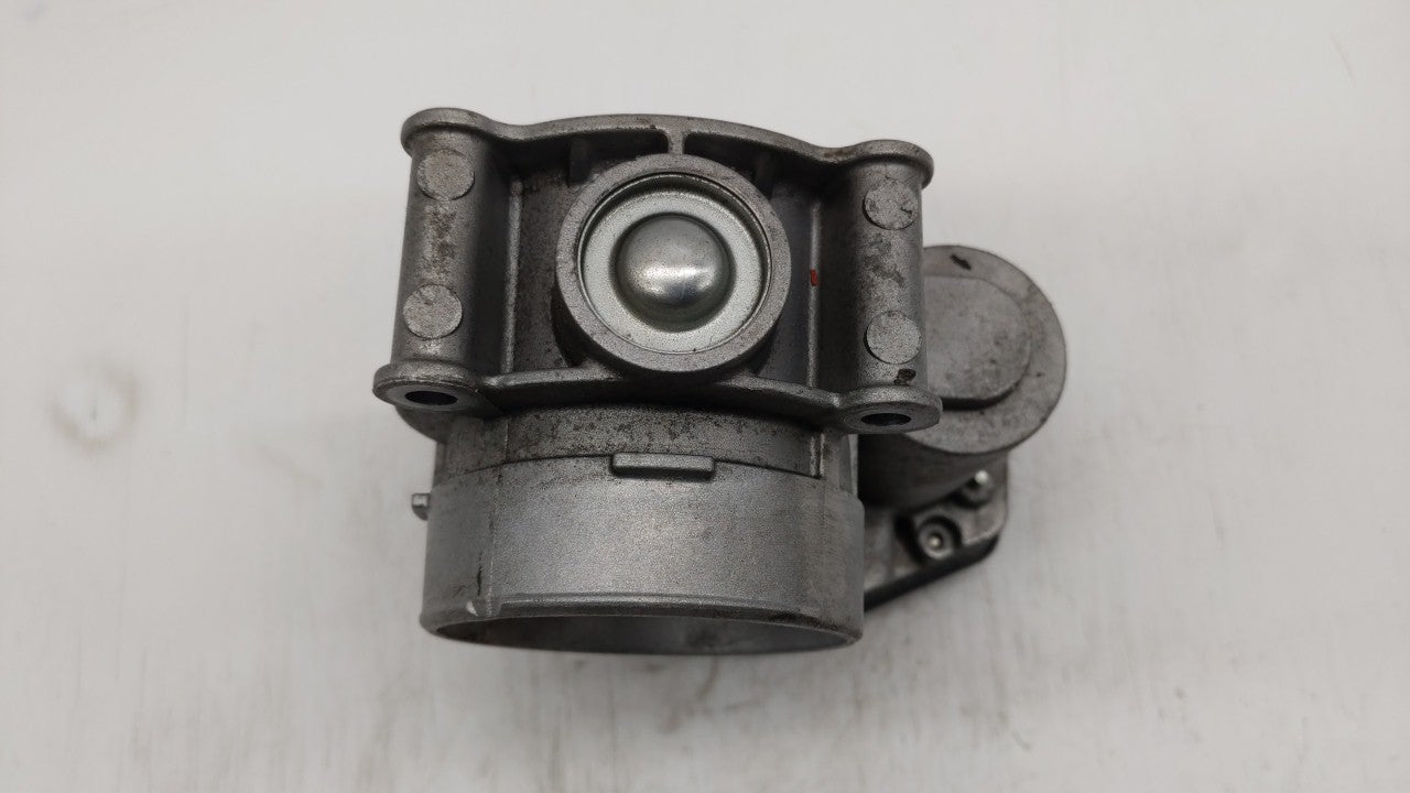 2010-2012 Ford Fusion Throttle Body P/N:9L8E-9F991-BC DS7E-9F991-AK Fits 2009 2010 2011 2012 OEM Used Auto Parts - Oemusedautoparts1.com