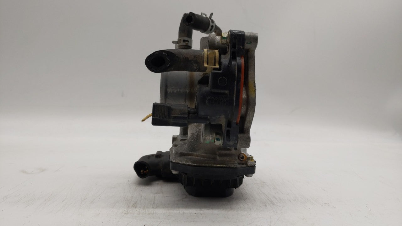 2016-2019 Honda Hr-V Throttle Body P/N:GMF3B Fits 2012 2013 2014 2015 2016 2017 2018 2019 OEM Used Auto Parts - Oemusedautoparts1.com