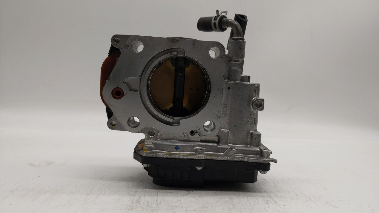 2016-2019 Honda Hr-V Throttle Body P/N:GMF3B Fits 2012 2013 2014 2015 2016 2017 2018 2019 OEM Used Auto Parts - Oemusedautoparts1.com