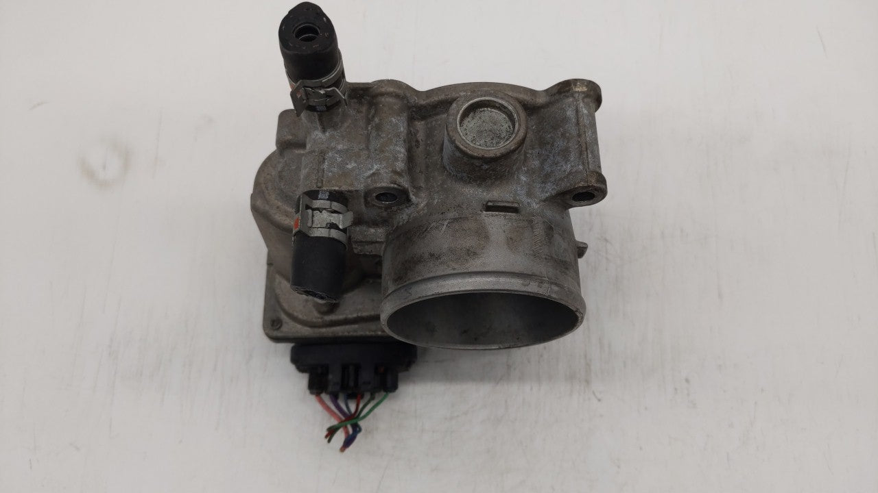 2011-2018 Toyota Corolla Throttle Body P/N:22030-0T080 Fits 2011 2012 2013 2014 2015 2016 2017 2018 OEM Used Auto Parts - Oemusedautoparts1.com