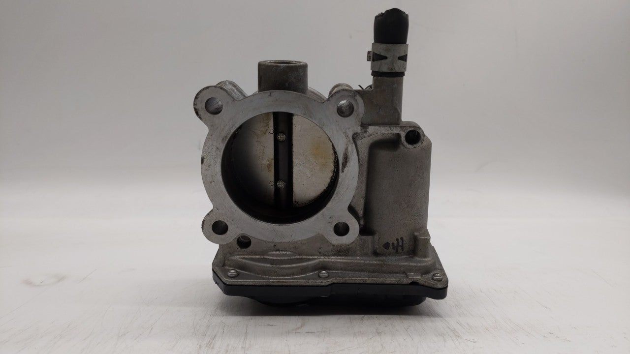 2011-2018 Toyota Corolla Throttle Body P/N:22030-0T080 Fits 2011 2012 2013 2014 2015 2016 2017 2018 OEM Used Auto Parts - Oemusedautoparts1.com