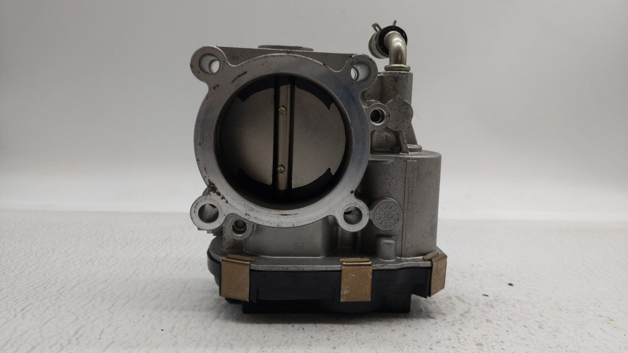 2016-2018 Infiniti Q50 Throttle Body P/N:RME60-52 Fits 2016 2017 2018 OEM Used Auto Parts - Oemusedautoparts1.com