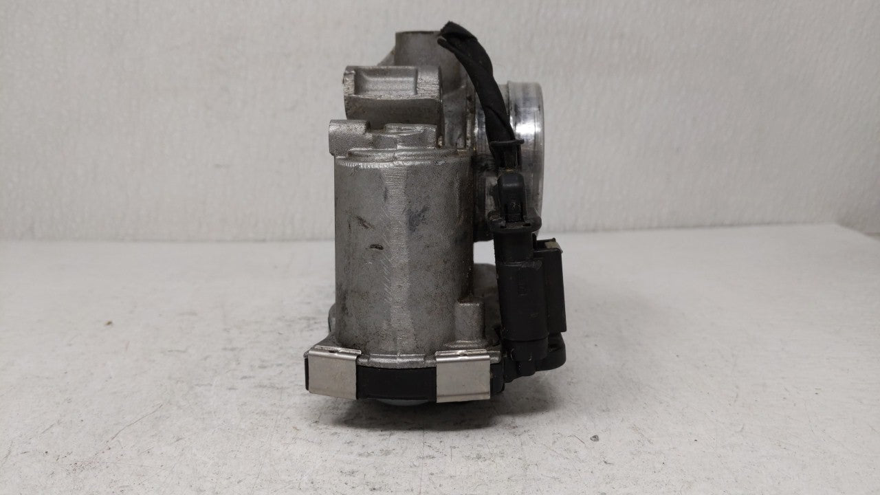 2016-2019 Chevrolet Malibu Throttle Body P/N:12659491BA 12671379AA Fits 2016 2017 2018 2019 OEM Used Auto Parts - Oemusedautoparts1.com