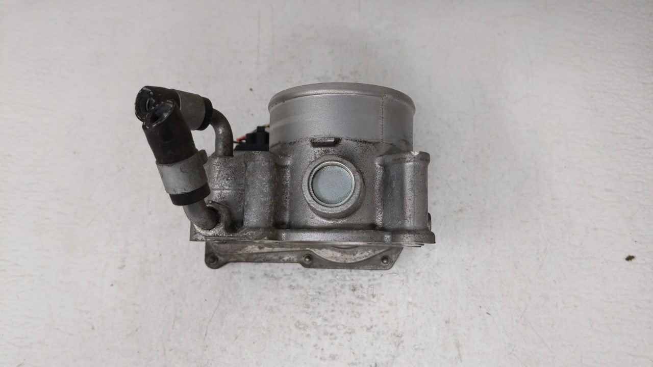 2011-2018 Hyundai Elantra Throttle Body P/N:35100-2E000 Fits 2011 2012 2013 2014 2015 2016 2017 2018 2019 OEM Used Auto Parts - Oemusedautoparts1.com