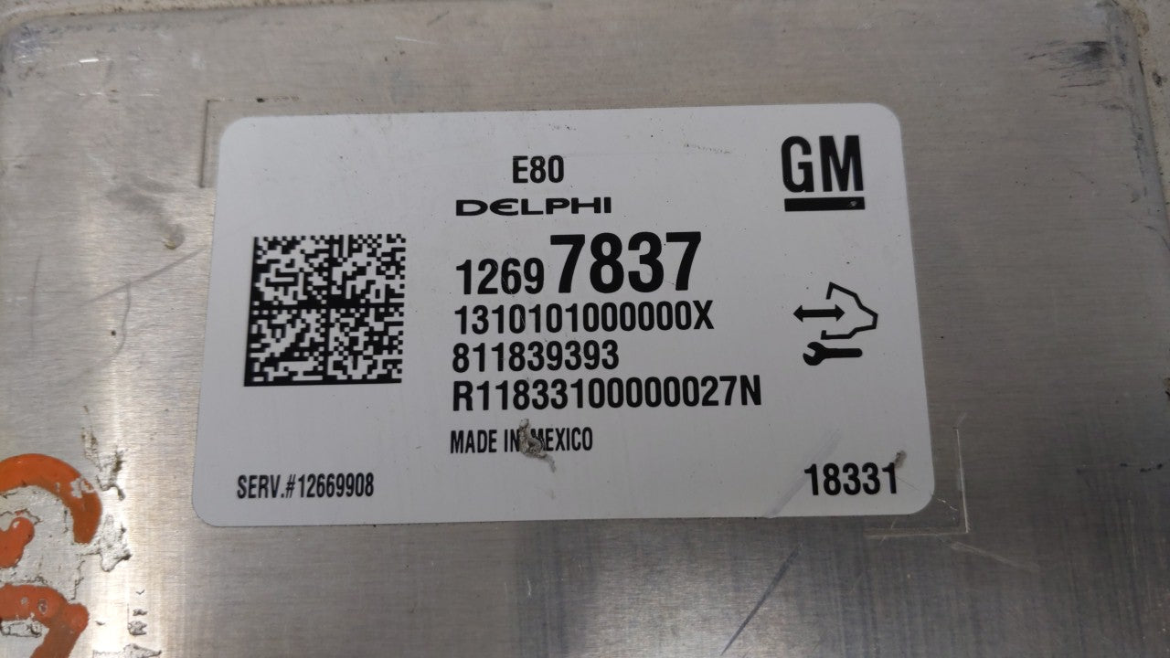 2017-2018 Chevrolet Volt PCM Engine Computer ECU ECM PCU OEM P/N:12680876 12677677 Fits 2017 2018 2019 OEM Used Auto Parts - Oemusedautoparts1.com