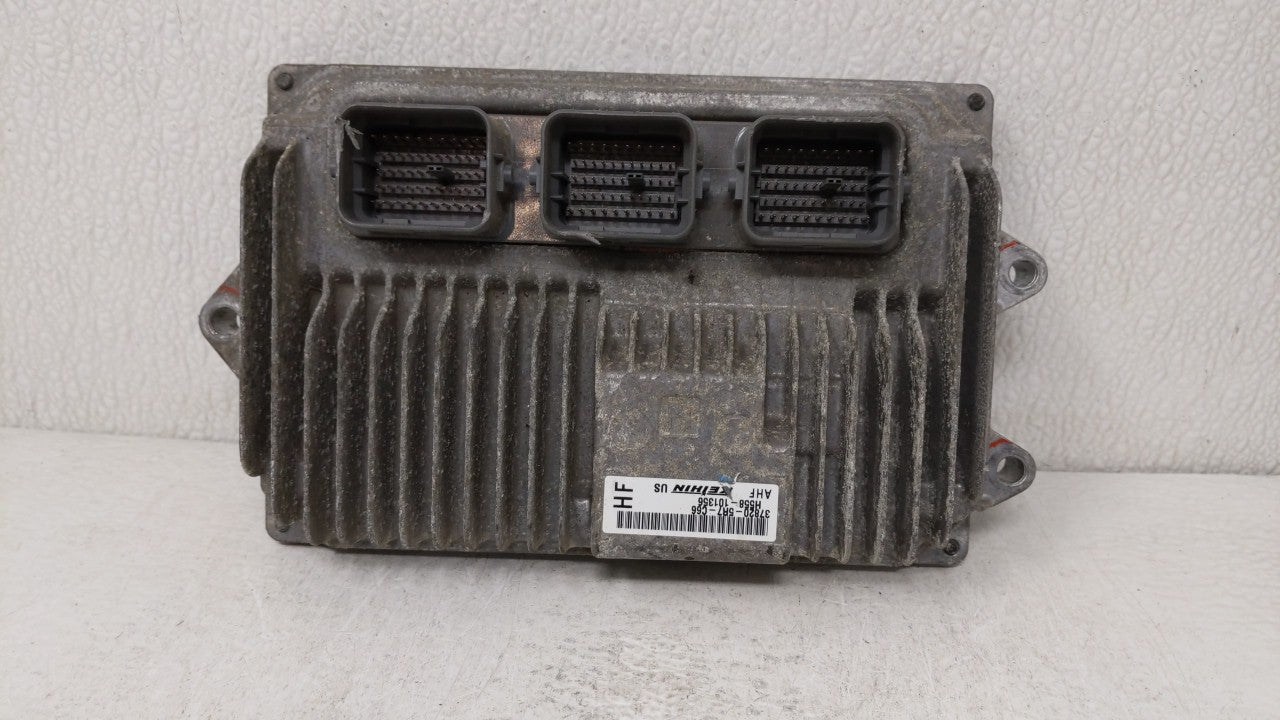 2015-2016 Honda Fit PCM Engine Computer ECU ECM PCU OEM P/N:37820-5R7-C66 37820-5R7-U53 Fits 2015 2016 OEM Used Auto Parts - Oemusedautoparts1.com