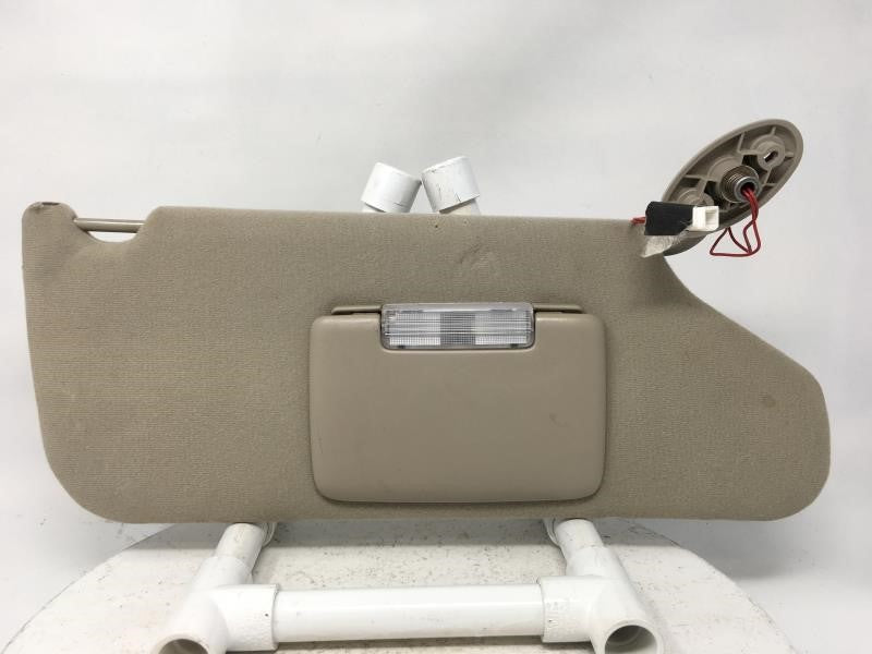 2006 Jeep Liberty Sun Visor Shade Replacement Passenger Right Mirror Fits 2004 2005 2007 OEM Used Auto Parts - Oemusedautoparts1.com
