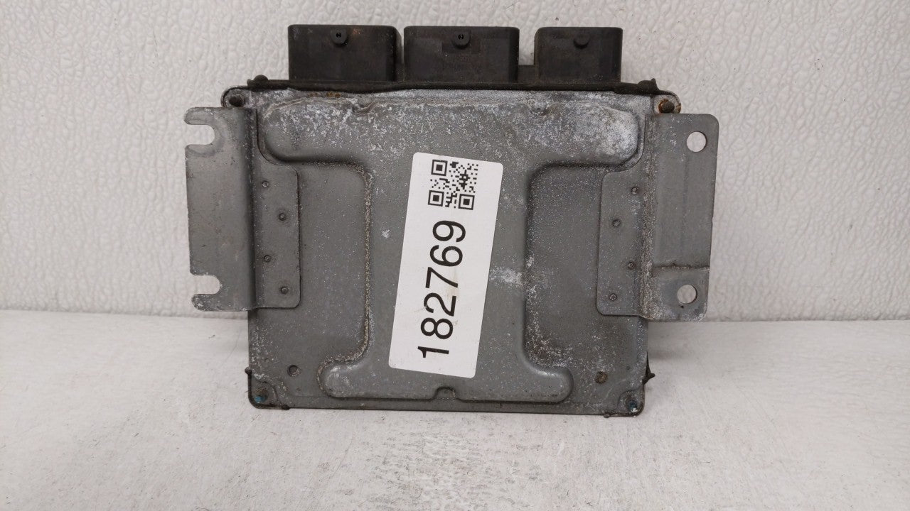 2015-2016 Nissan Pathfinder PCM Engine Computer ECU ECM PCU OEM P/N:BEM426-300 A1 AT BEM426-300 Fits 2015 2016 2017 OEM Used Auto Parts - Oemusedautoparts1.com