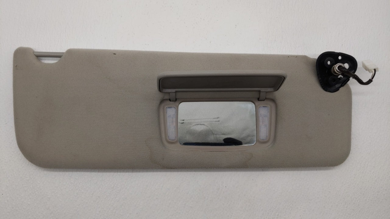 2005-2010 Toyota Sienna Sun Visor Shade Replacement Passenger Right Mirror Fits 2005 2006 2007 2008 2009 2010 OEM Used Auto Parts - Oemusedautoparts1.com