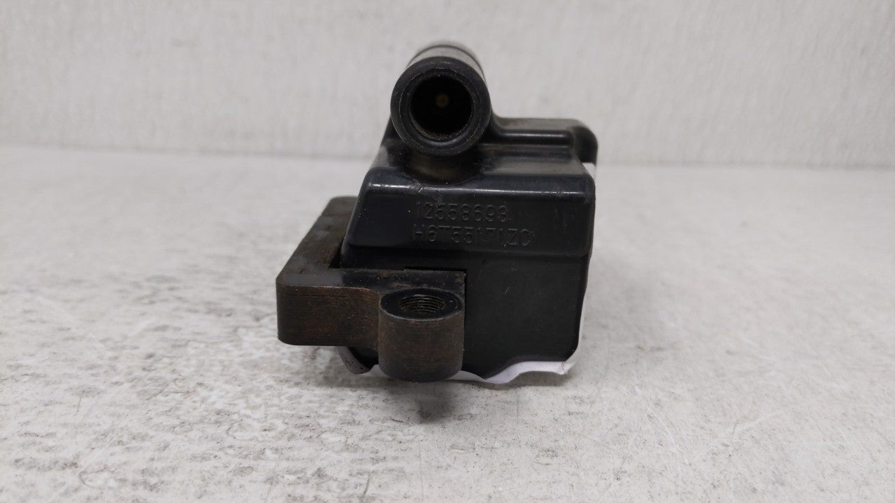 1999-2007 Chevrolet Silverado 1500 Ignition Coil Igniter Pack - Oemusedautoparts1.com