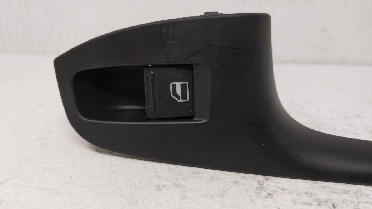 2012 Volkswagen Jetta Passeneger Right Power Window Switch - Oemusedautoparts1.com