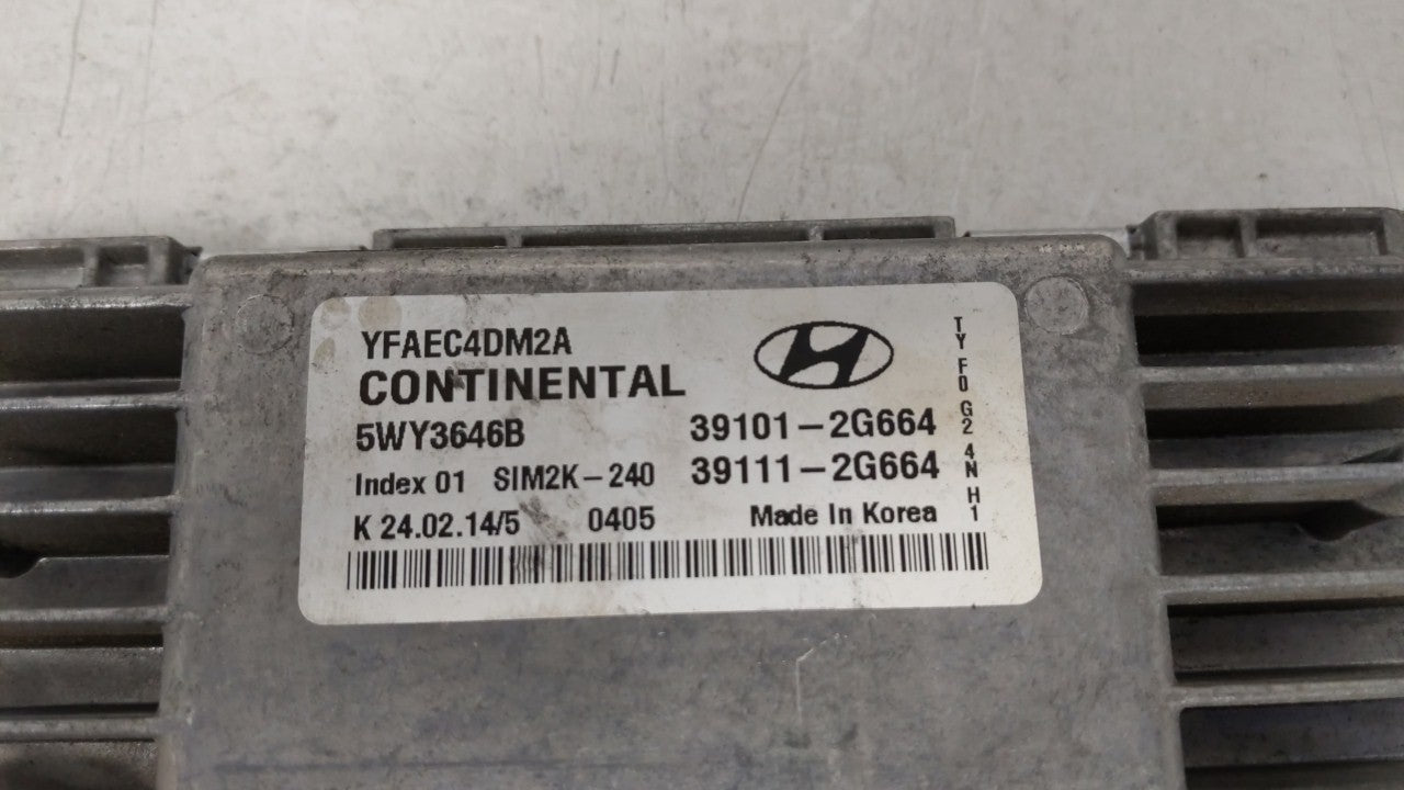 2011-2014 Hyundai Sonata PCM Engine Computer ECU ECM PCU OEM P/N:39101-2G661 39111-2G661 Fits 2011 2012 2013 2014 OEM Used Auto Parts - Oemusedautoparts1.com