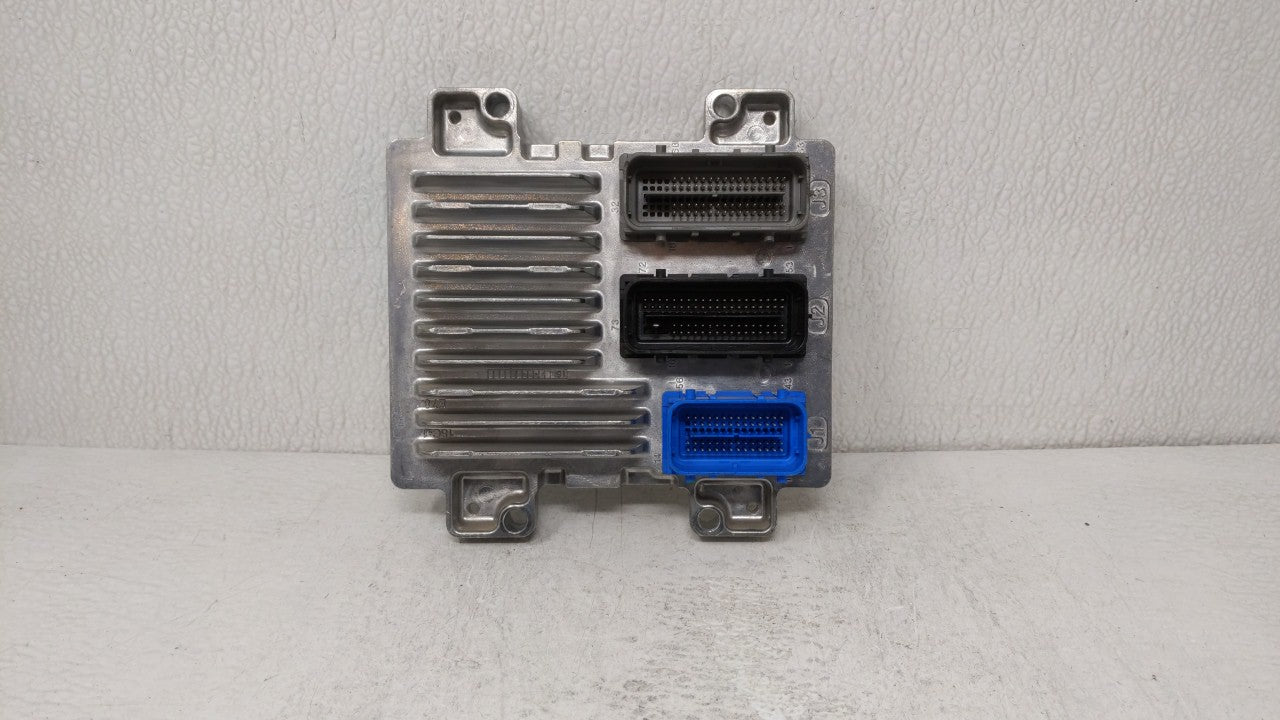 2017-2019 Buick Encore PCM Engine Computer ECU ECM PCU OEM P/N:12679097 12670309 Fits 2017 2018 2019 OEM Used Auto Parts - Oemusedautoparts1.com