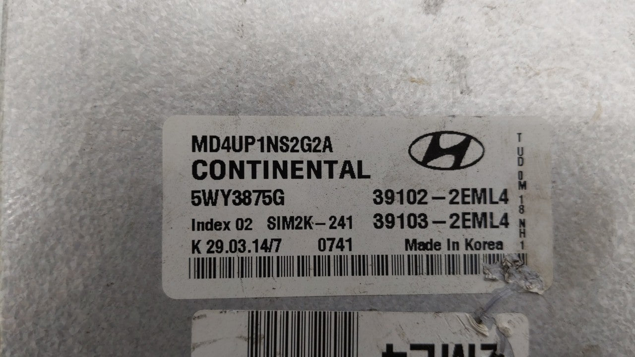 2014-2016 Hyundai Elantra PCM Engine Computer ECU ECM PCU OEM P/N:39102-2EML6 39103-2EML6 Fits 2014 2015 2016 OEM Used Auto Parts - Oemusedautoparts1.com